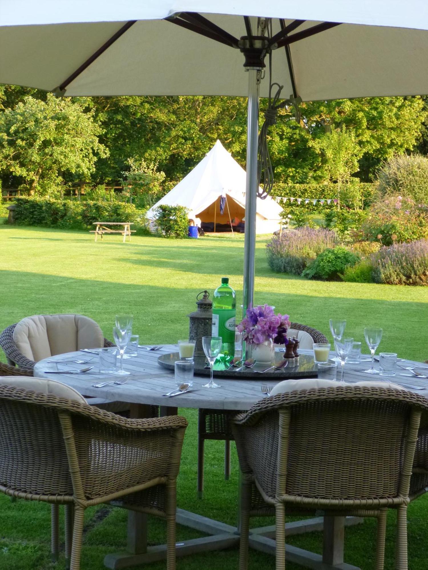 Overtown Manor Bed And Breakfast Swindon Exterior foto