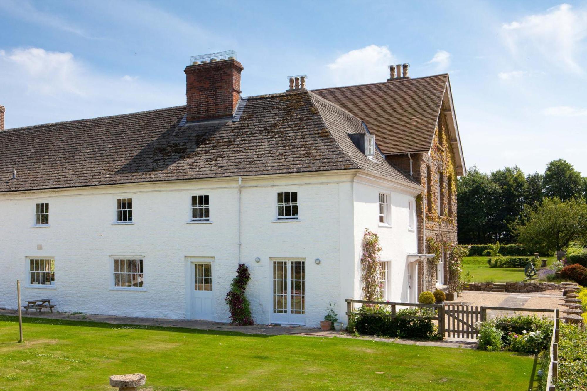 Overtown Manor Bed And Breakfast Swindon Exterior foto